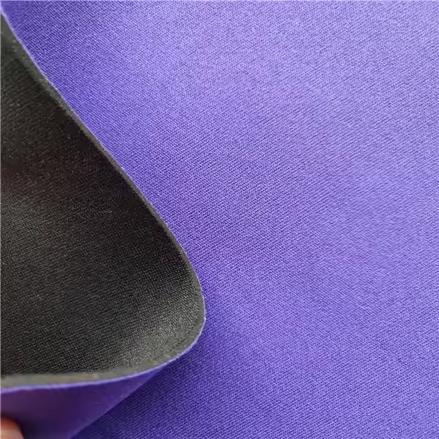 لایه لاستیکی قابل تنفس 5-10 Shore برای عایق بندی و دوام در محیط صنعتی